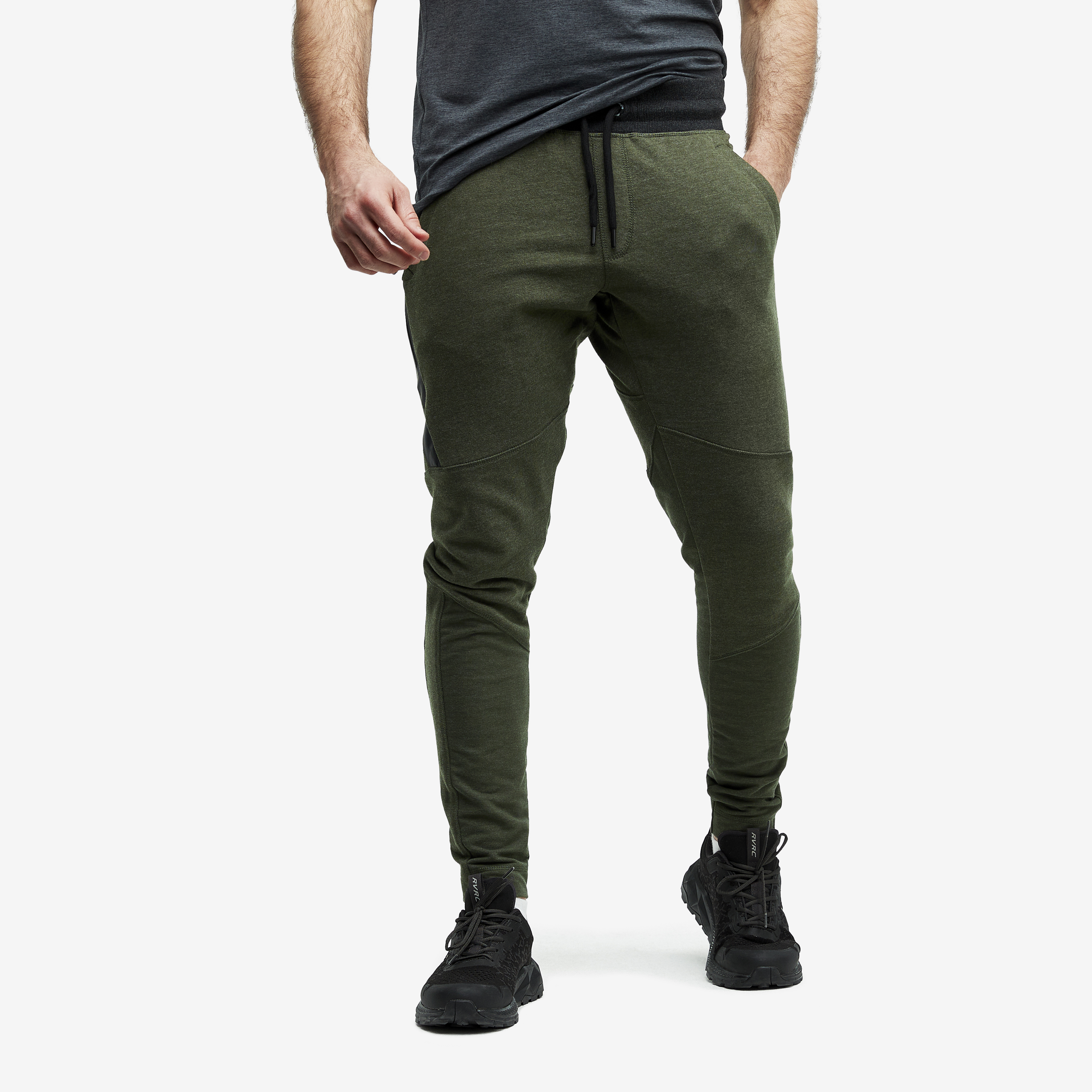 Street Jogger Men Forest Night Melange | RevolutionRace