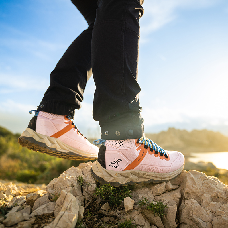 Phantom Trail Mid Waterproof Hiking Boots