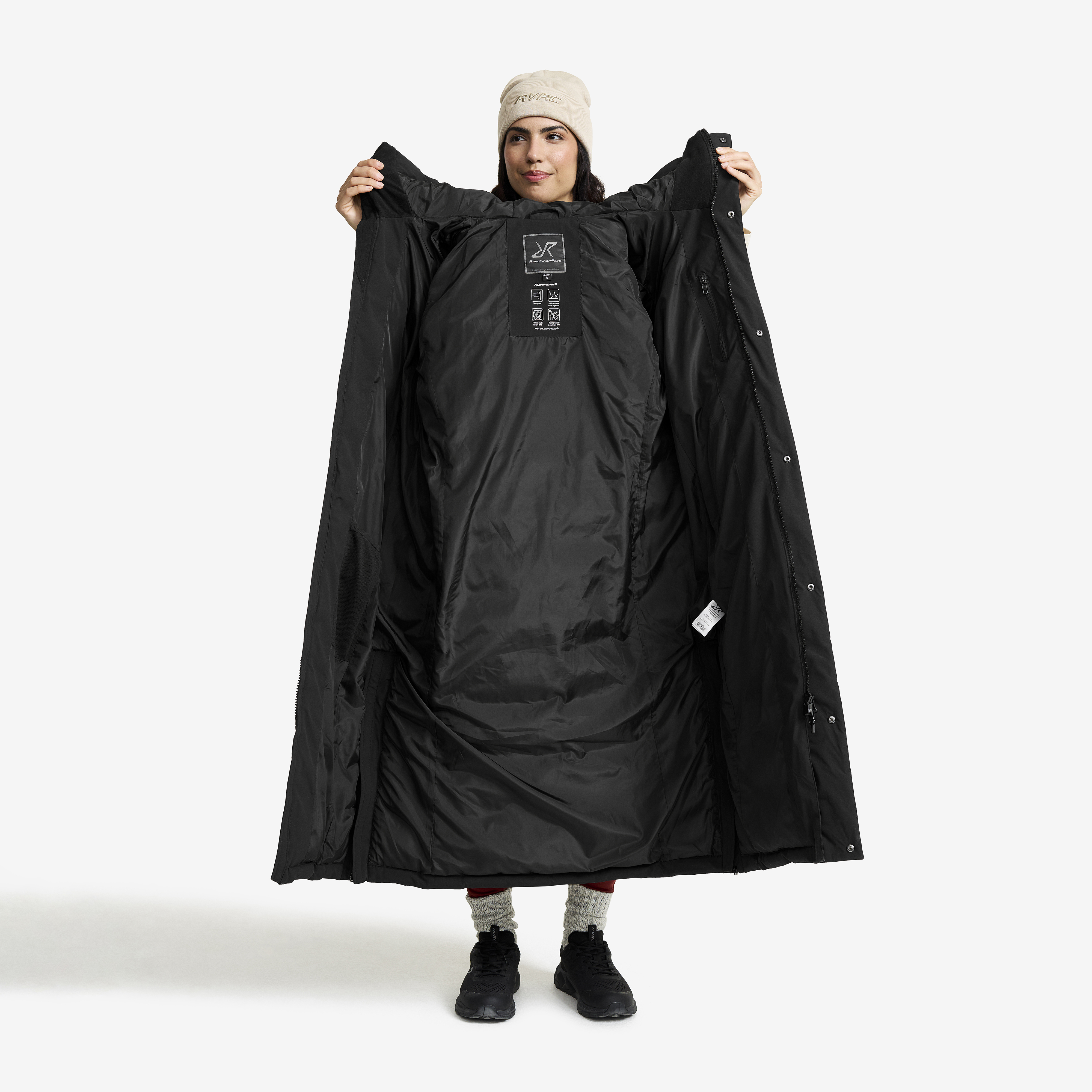 Scenic Insulated Long Parka Women Black | RevolutionRace