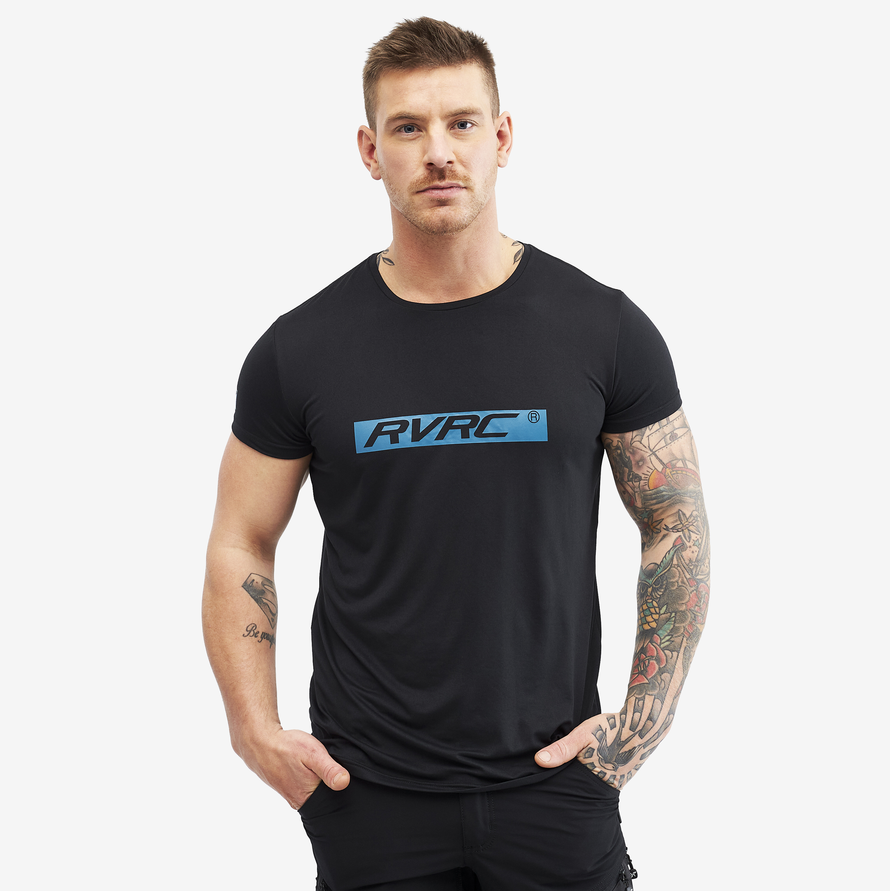 Backpacker Tee – Herr – Black/Blue Storlek:2XL – Herr > Tröjor > T-shirts