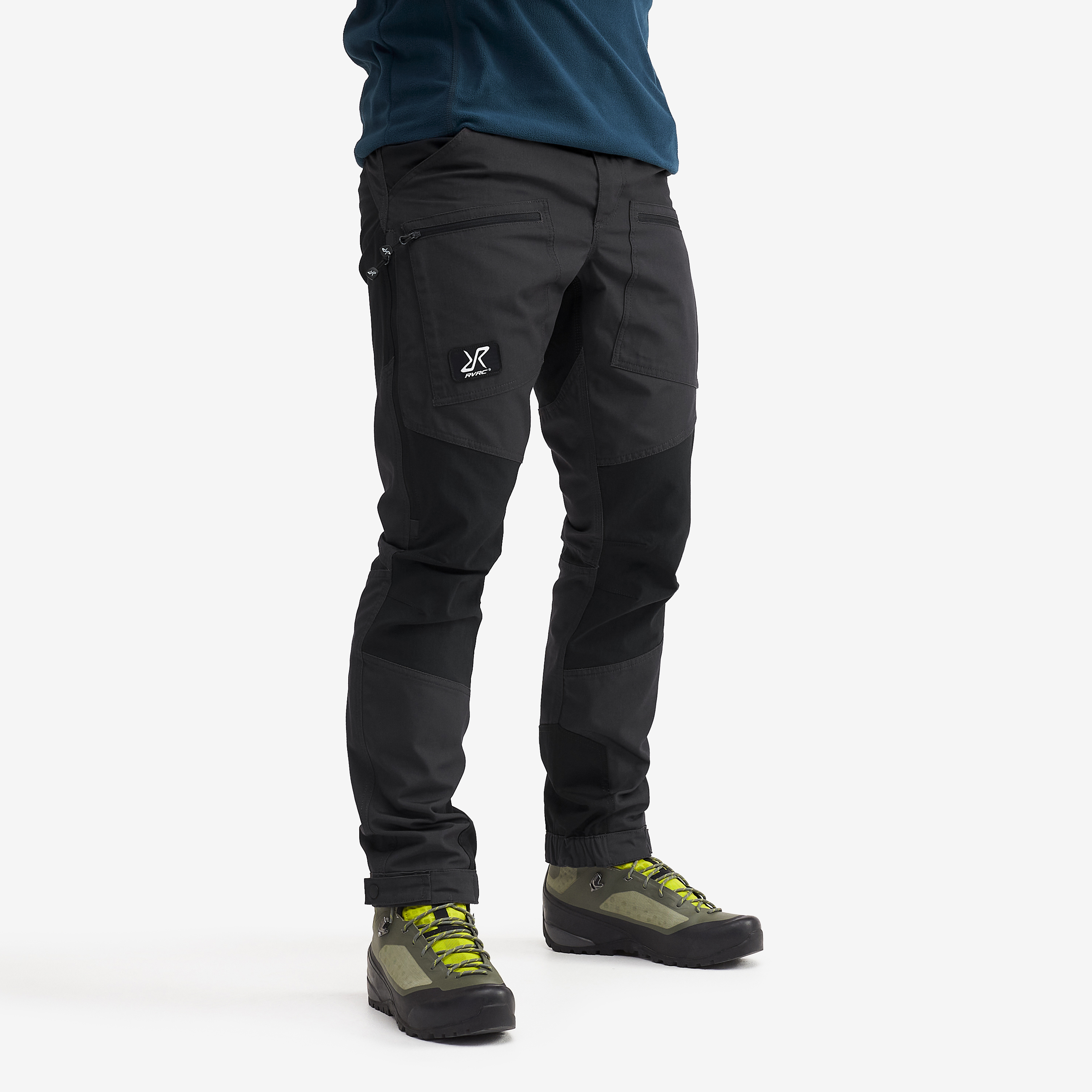 Nordwand Pro Short hiking pants for men in dark grey
