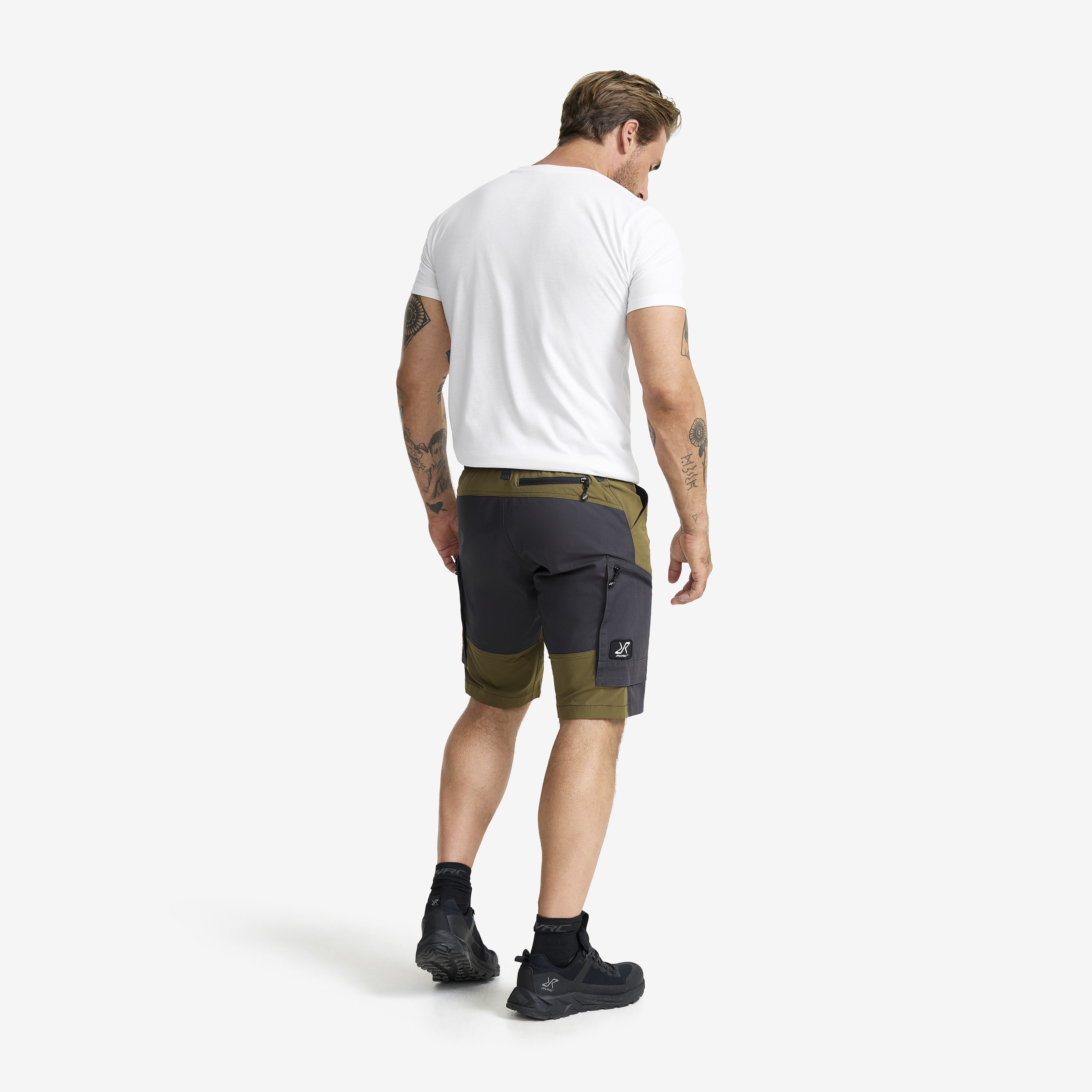RVRC GP Shorts Men Dark Olive | RevolutionRace