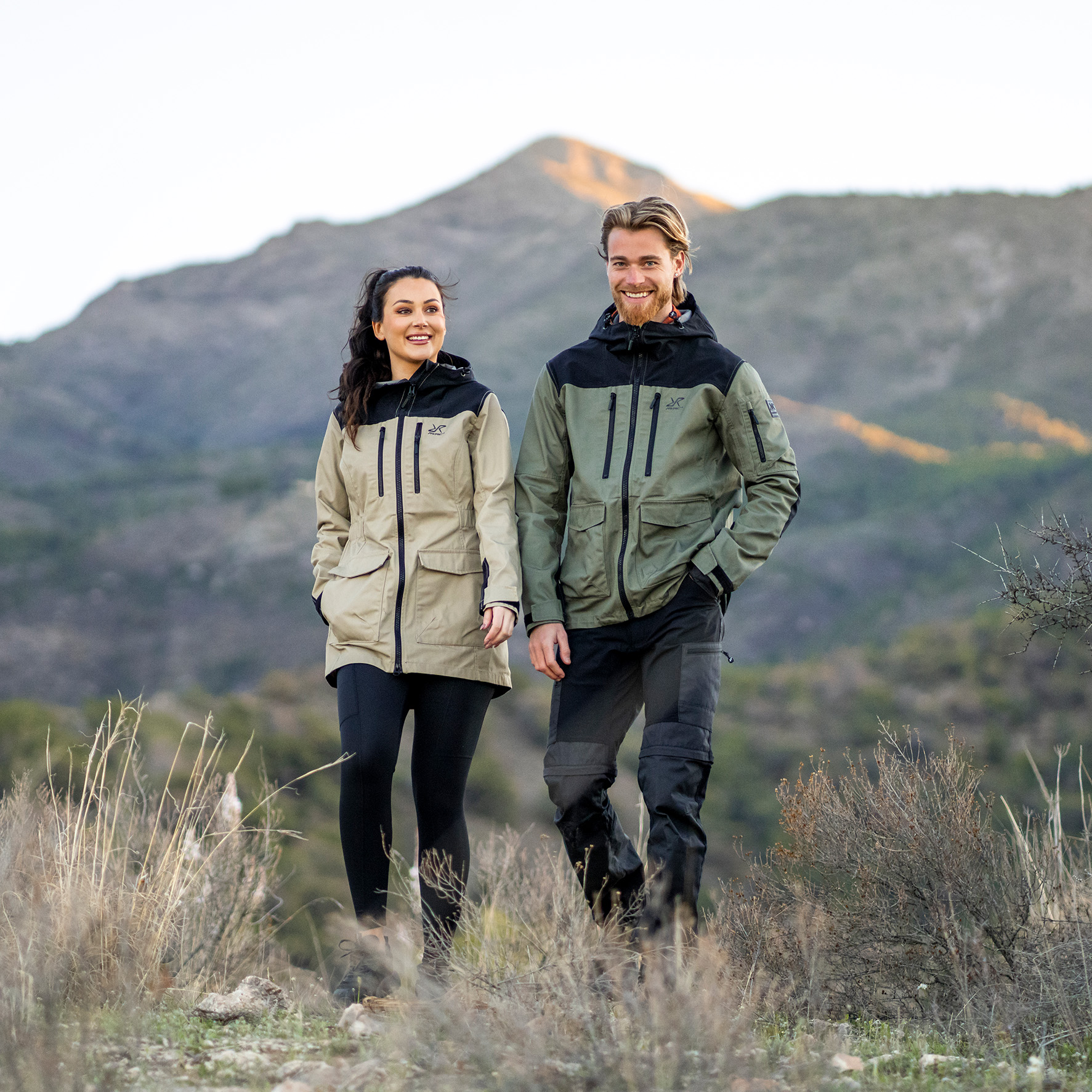 Outdoor hiking deals jacket