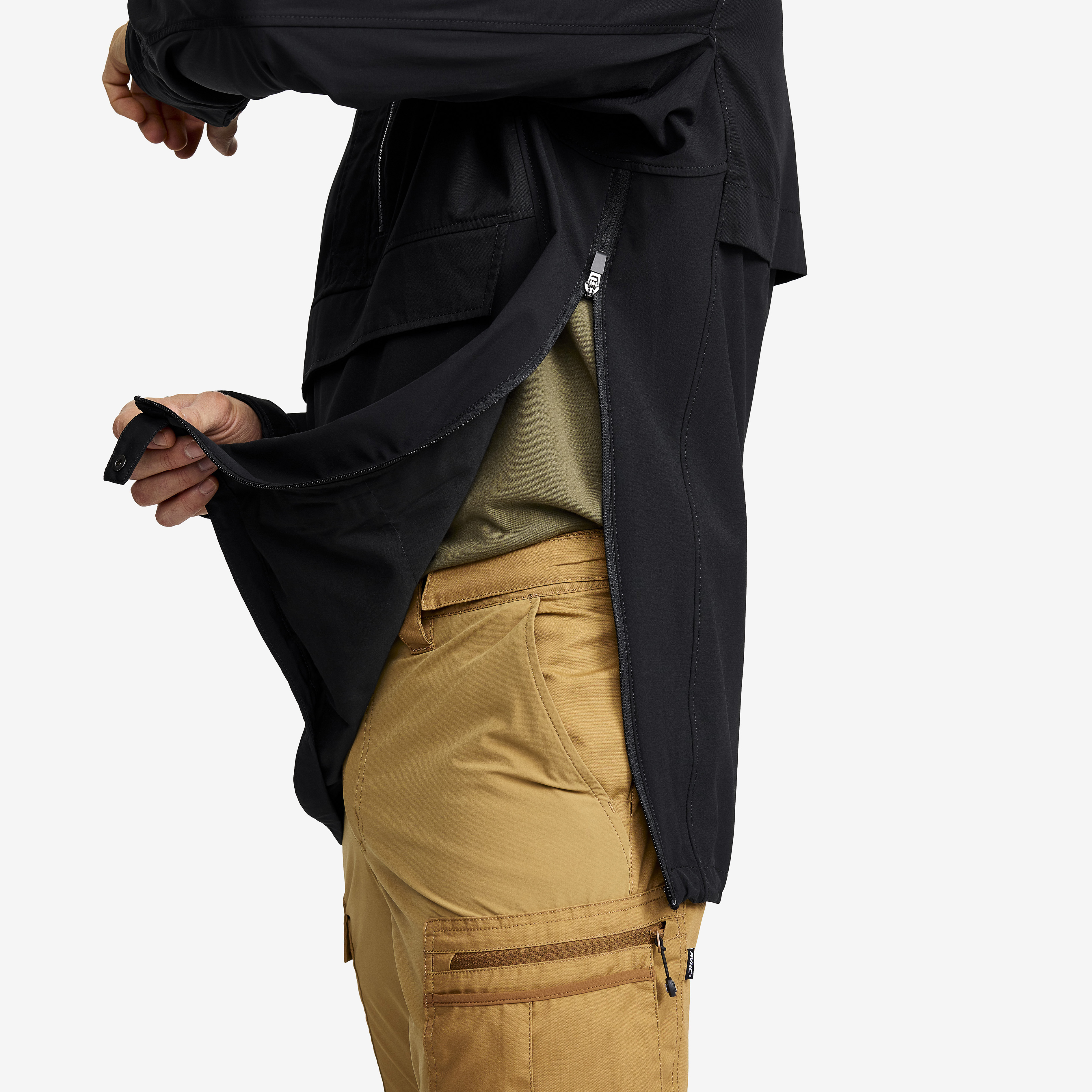 Rambler Lightweight Anorak Men Black | RevolutionRace