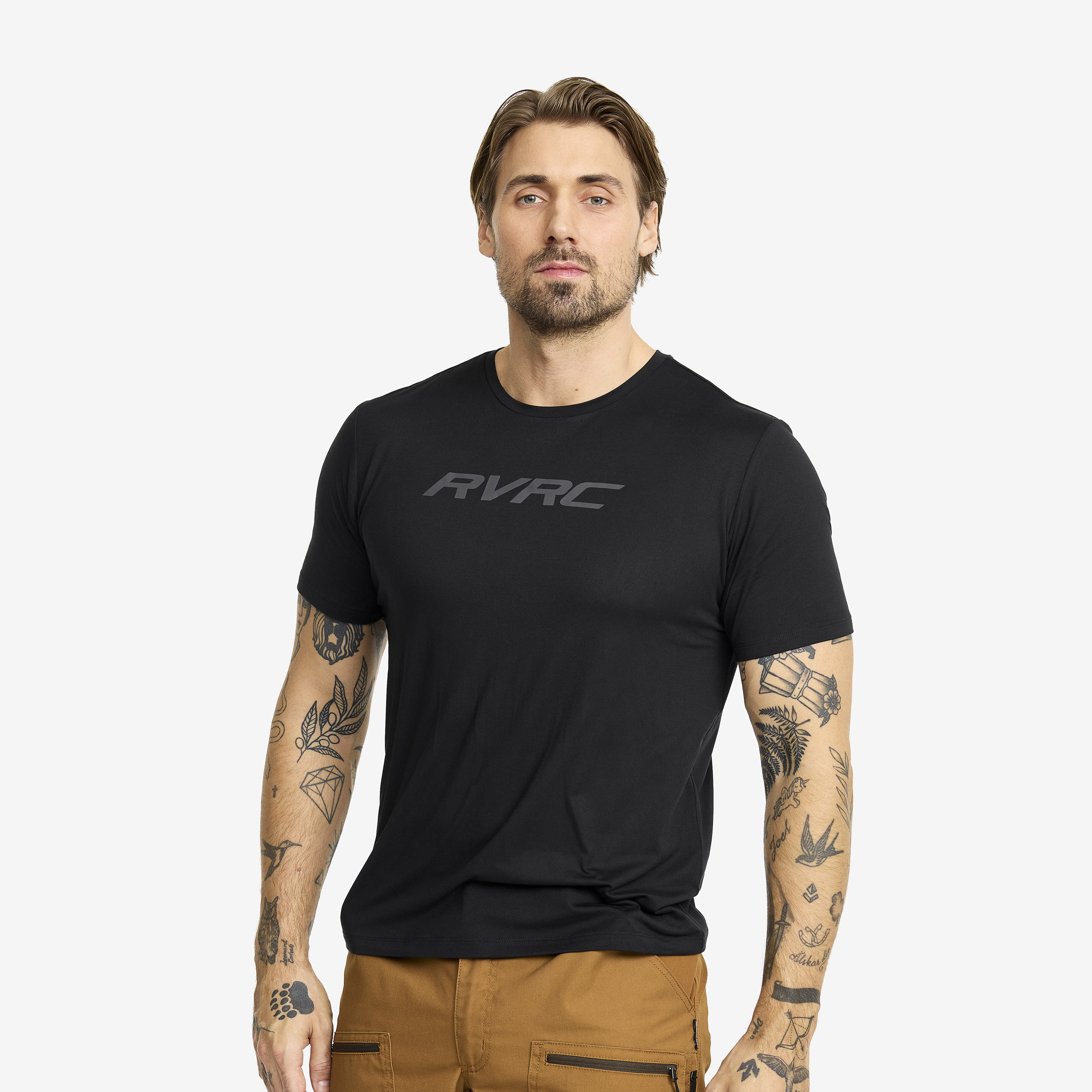 Mission Logo T-shirt Men Black | RevolutionRace